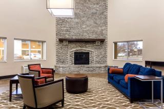 Comfort Suites Sioux Falls Mall District - 2