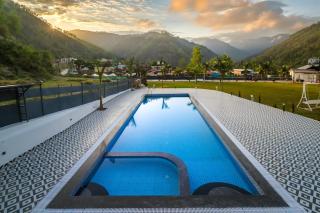 Tripli Hotels Lavanya Hills - 5