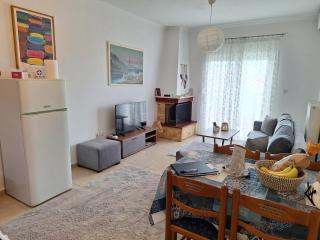 Jo's BNB - 8