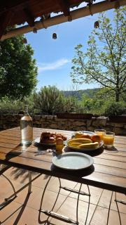 Stunning historic farmhouse retreat, amazing views - 8