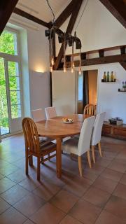 Stunning historic farmhouse retreat, amazing views - 4