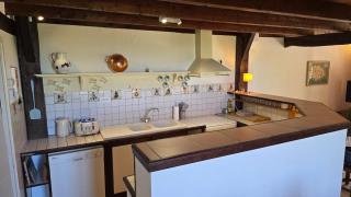 Stunning historic farmhouse retreat, amazing views - 2