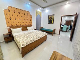 Madhuban Farms - Private Pool Villa and Party Lawn - 3