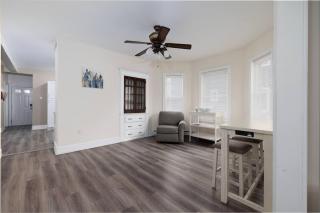 Reunion Certified Urban 2-Story Townhouse - Beyond Spacious - 5