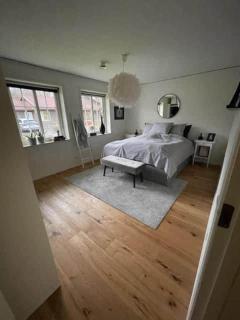 Spacious summer house with outdoor seating area, close to the sea & nature! - 7