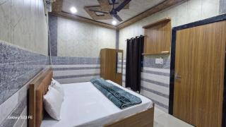 Shree kalicharan bhavan - 7