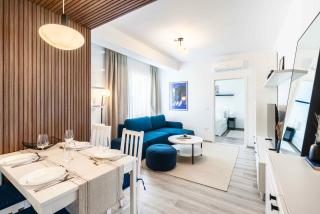 Blue Art Central Apartment Canova - Private Parking - 0