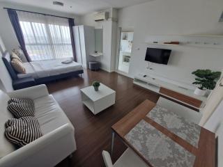 Baan Kiang Fah 19th Quiet and well located condo - 0