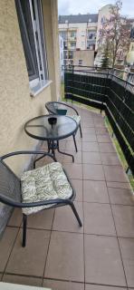 Mieszkanie 3 pokoje, balkon, blisko Starego Miasta - 2