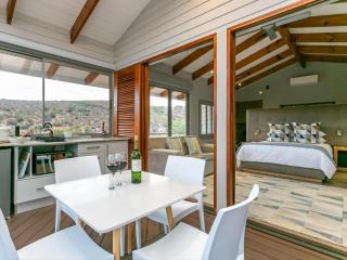 Landrani Luxury Lodge - 9