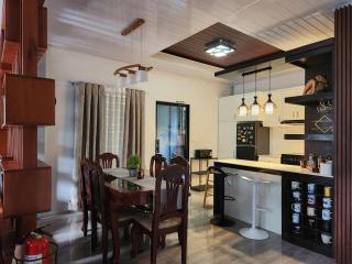 Guesthouse Two-Storey 6 Bedrooms 5 Bathrooms - 6