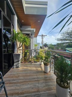 Guesthouse Two-Storey 6 Bedrooms 5 Bathrooms - 2