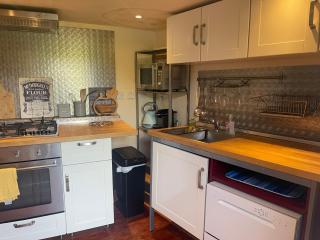 Holly Cottage - 7