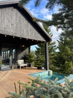 Noma Cabin - 9