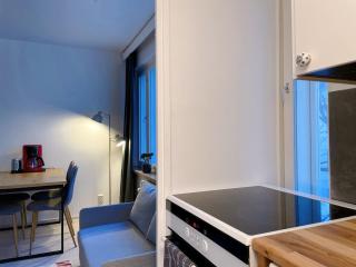 Nextdoor Host Design District Studio Long Stay Ready - 6