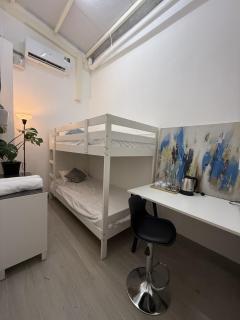 Twenty Two Place Beds Sukhumvit 22 - 7