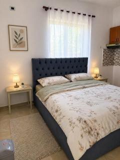 Airport Double Room - 8