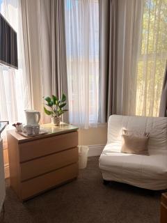 The Avenue GuestHouse - 3