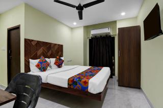 FabHotel Star Light B - 1