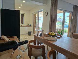 D2Olive House - 1