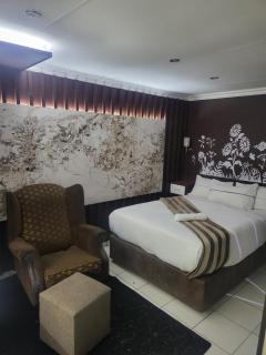At Blackwood Guesthouse - 1