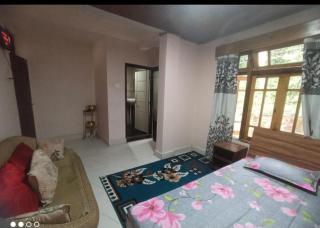 Siniolchu Homestay - 4