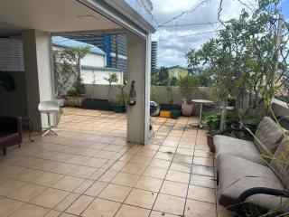 2brm apartment with beautiful view in a great location Free Parking - 6
