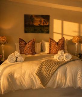 Modern Farm-Style Cottage with Fireplace & Garden - Nottingham Road - 6