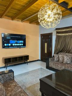 EXECUTIVE FAMILY APARTMENT - Murree Mall Road - 1