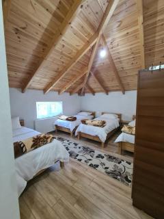 Guest House Korabi - 3