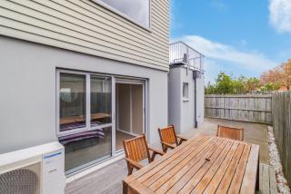 Townhouse close to CBD with onsite parking and garaging - 2