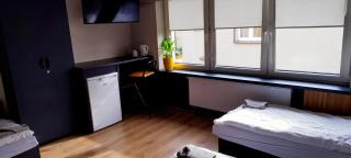 HOSTEL Bytomska Września - 5