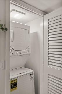 Tide House - Unit E Seaside Studio w Parking - El Segundo - 8