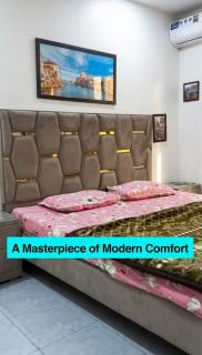 24-7 open guest house rooms available - 5