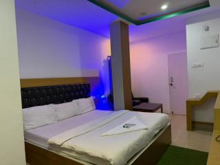 Hotel Glitter - 8