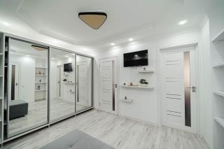 Exclusive Apartment - 9