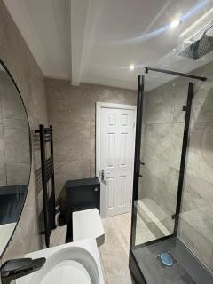 Guest house in Dartford - 1
