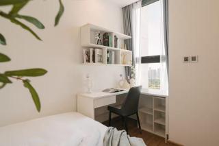 Luxury Two-bedroom Apartment In The City Center, With Walking Lake, Swimming Pool And Gym - 5