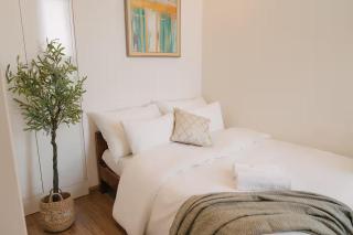 Luxury Two-bedroom Apartment In The City Center, With Walking Lake, Swimming Pool And Gym - 2