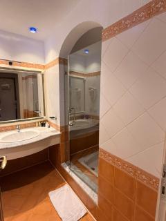Domina Coral Bay Imperial Suite Elisir 3 - 6