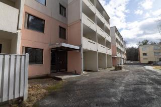 One-bedroom apartment with free parking - 7
