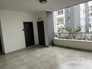 Cozy Luxury Apartment Midrand Smart TV, Fast Wi-Fi - 1