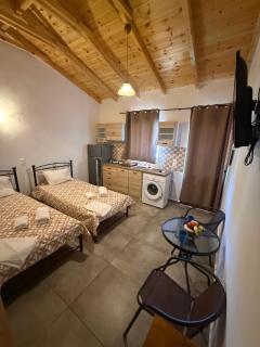Mani Sea View Rooms - 4