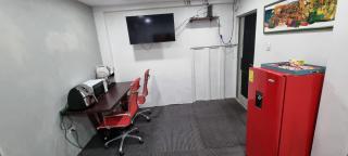 Maraval studio with gym, close to POS, golf, beach - 1