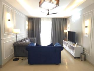 Vrinda Kunj Peaceful 2BHK Stay in Vrindavan - 5