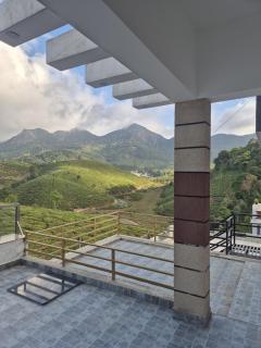 MiStY mOrNiNg HoMeStAy - 8