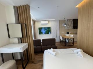 Palm Suites - 1