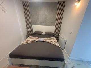 Studio Apartment New Home - 7