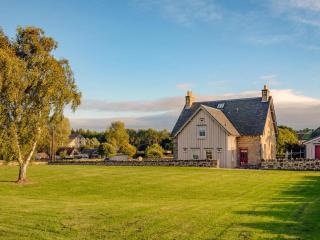 Broomrigg Farmhouse - 7