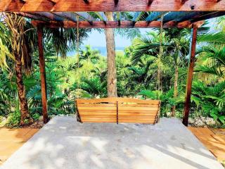 The Coconut Palm Villa ~ Ocean View Suite ll - 3
